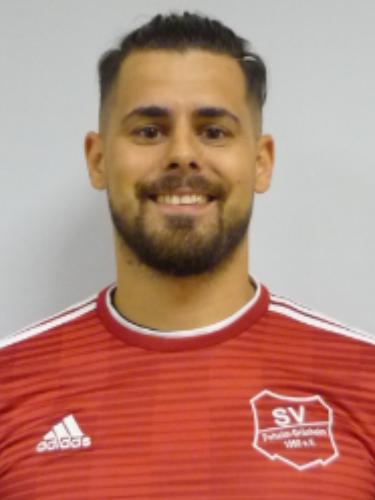 Faris-Orhan Giebert